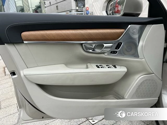 Volvo S90 PHEV id 4238848 из Китая 11