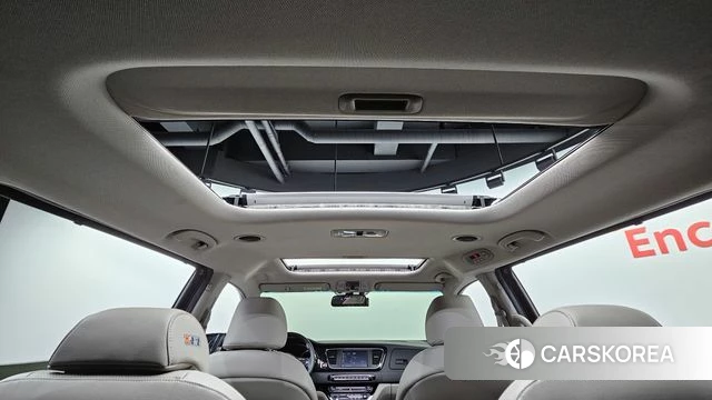 Kia The New Carnival id 3899996 из Кореи 11