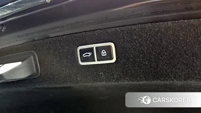 Genesis G90 (RS4) id 3707386 из Кореи 11