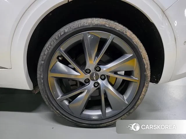 Genesis GV70 id 3384517 из Кореи 11