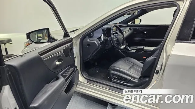 Lexus ES300h 7th generation id 2699714 из Кореи 11