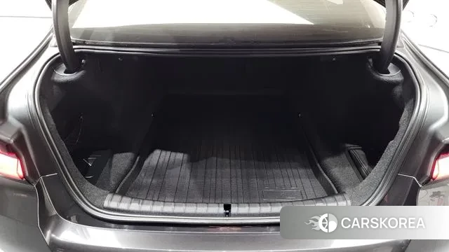 BMW 5 Series (G30) id 3681527 из Кореи 11