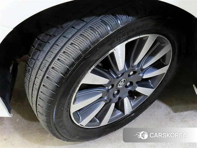 Toyota Sienna id 4286298 из Кореи 11