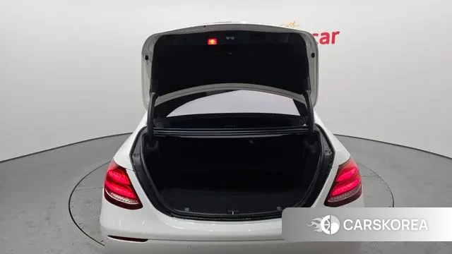 Mercedes-Benz E-Class W213 id 3677363 из Кореи 11