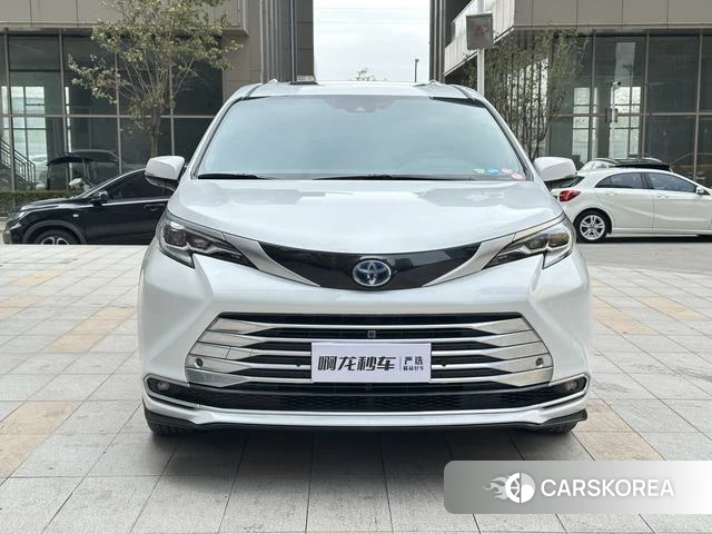 Toyota Saina id 4314773 из Китая 11