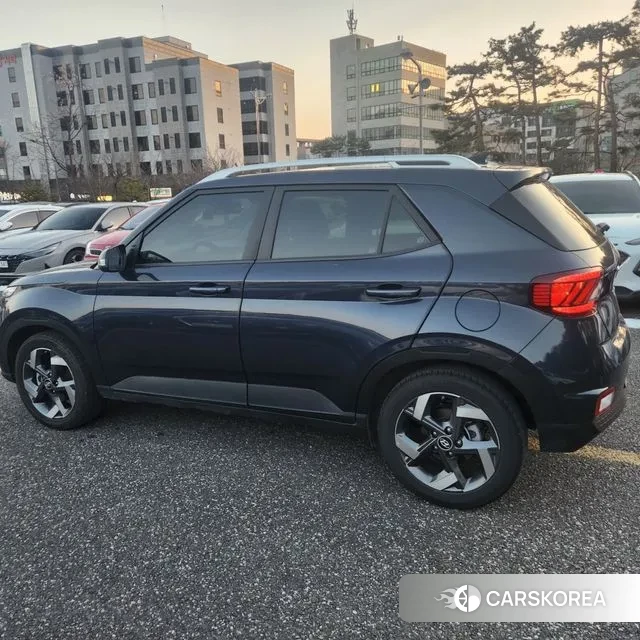 Hyundai Venue id 3643576 из Кореи 11