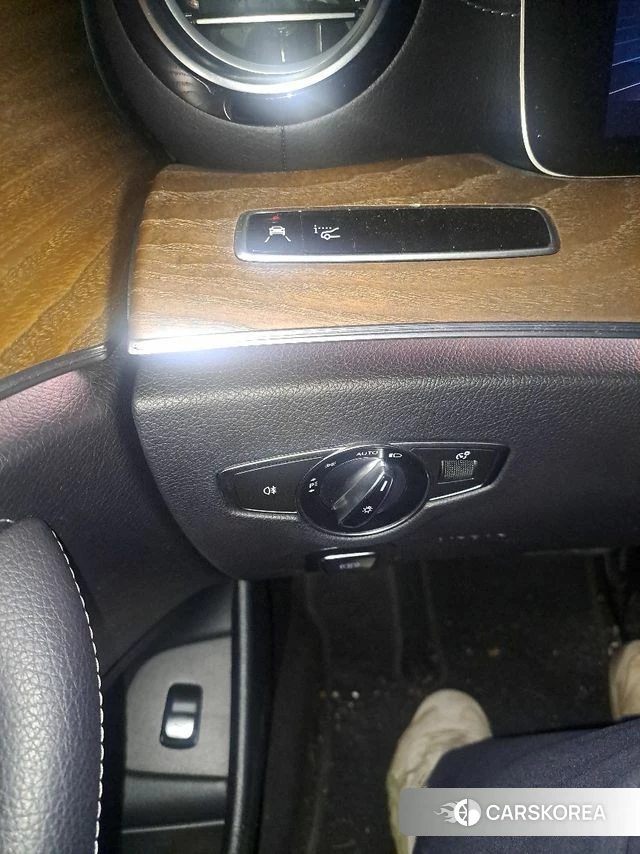 Mercedes-Benz E-Class W213 id 4568750 из Кореи 11