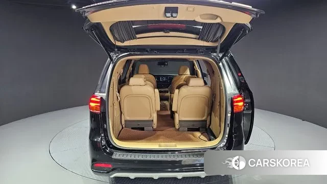 Kia The New Carnival id 3055192 из Кореи 11