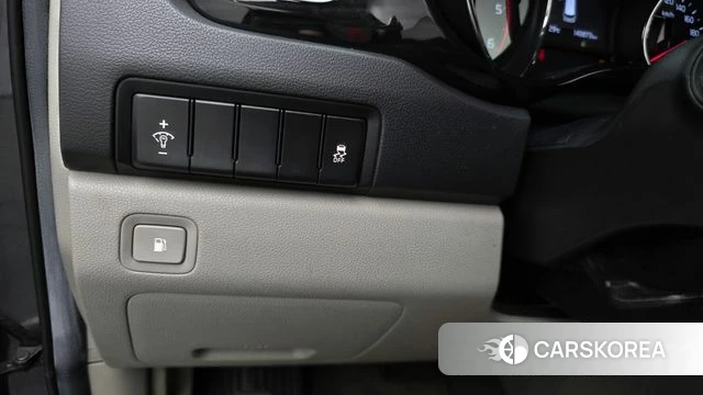 Kia The New Carnival id 4582116 из Кореи 11