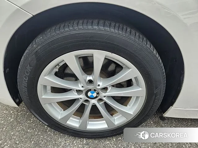 BMW 3 Series (F30) id 3024795 из Кореи 11