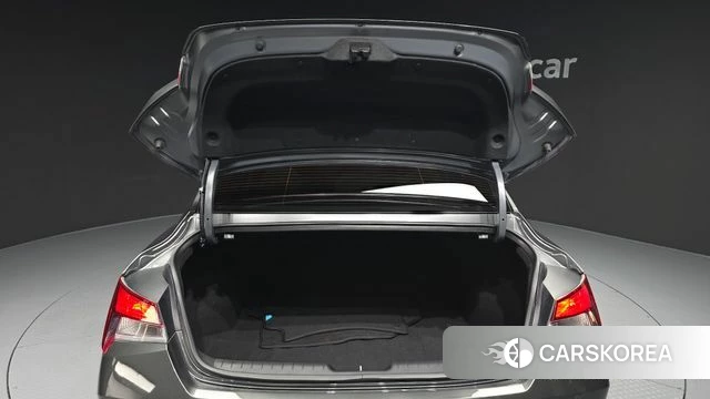 Hyundai Avante Hybrid (CN7) id 4603565 из Кореи 11
