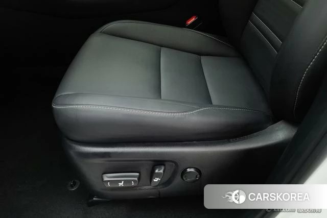 Lexus NX id 4210692 из Китая 11