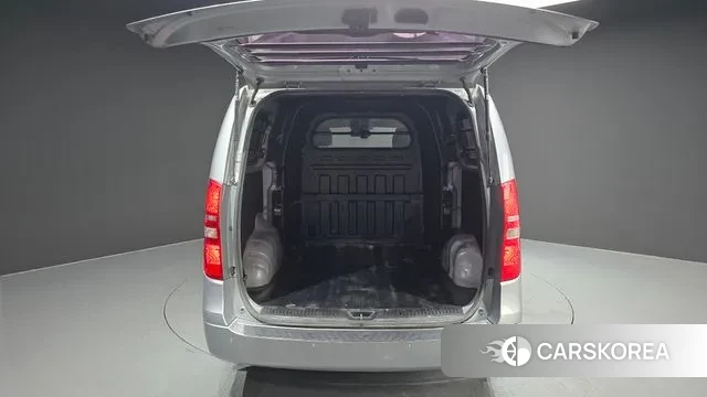 Hyundai The New Grand Starex id 3737383 из Кореи 11