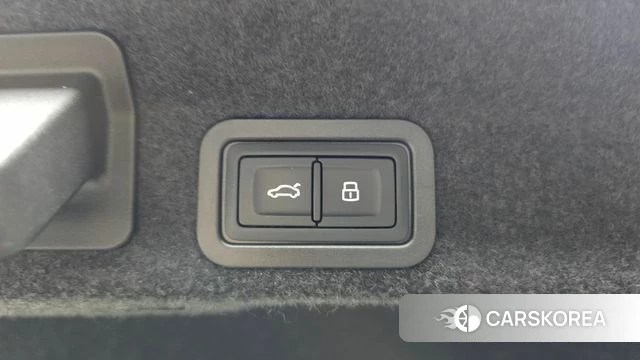 Audi A6 (C8) id 3818598 из Кореи 11