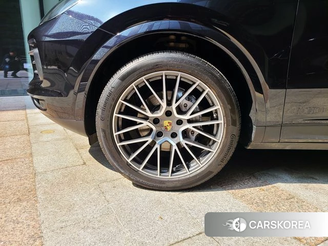 Porsche Cayenne (PO536) id 3819783 из Кореи 11