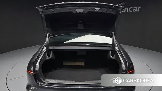 Hyundai Grandeur (GN7) id 3751994 из Кореи 11