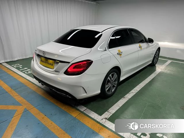 Mercedes-Benz Class C id 4235408 из Китая 11