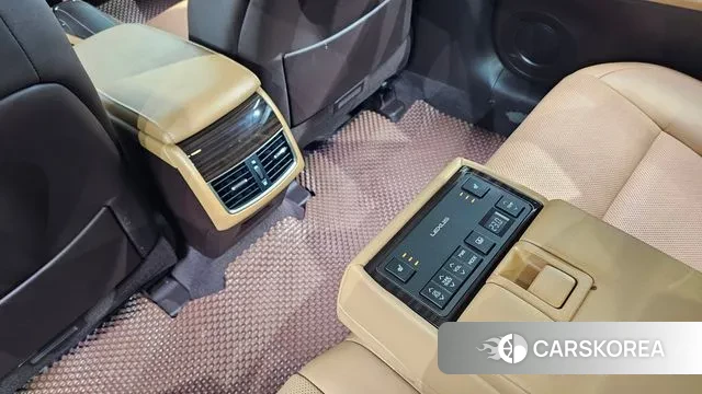 Lexus New ES300h id 3345347 из Кореи 11