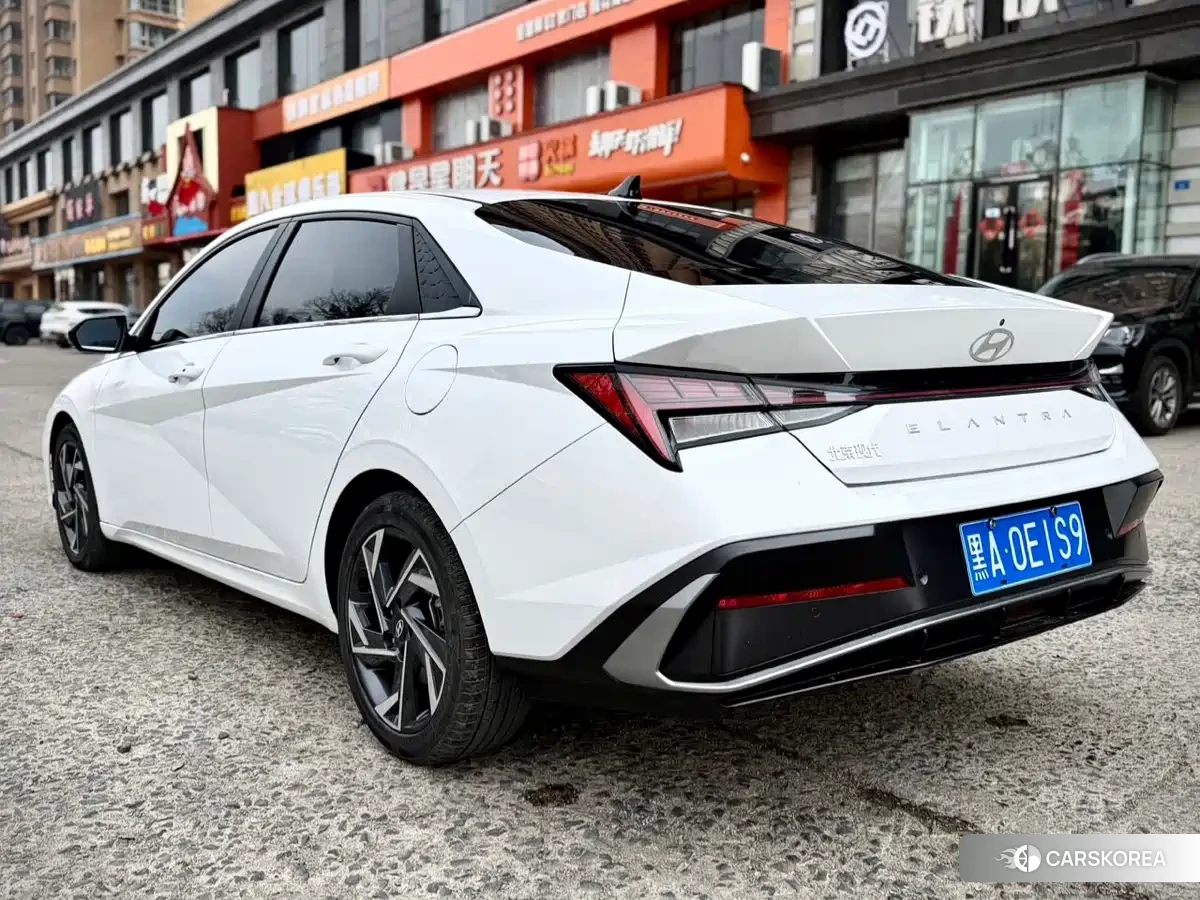 Hyundai Elantra id 4679671 из Китая 11