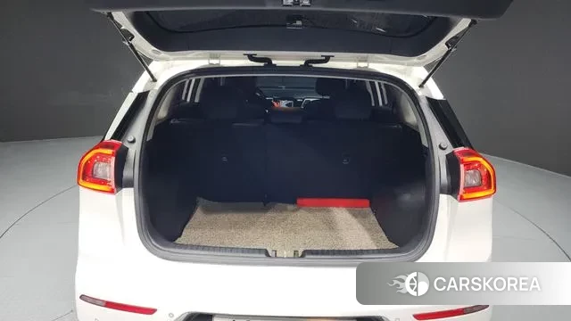 Kia Niro id 3308140 из Кореи 11