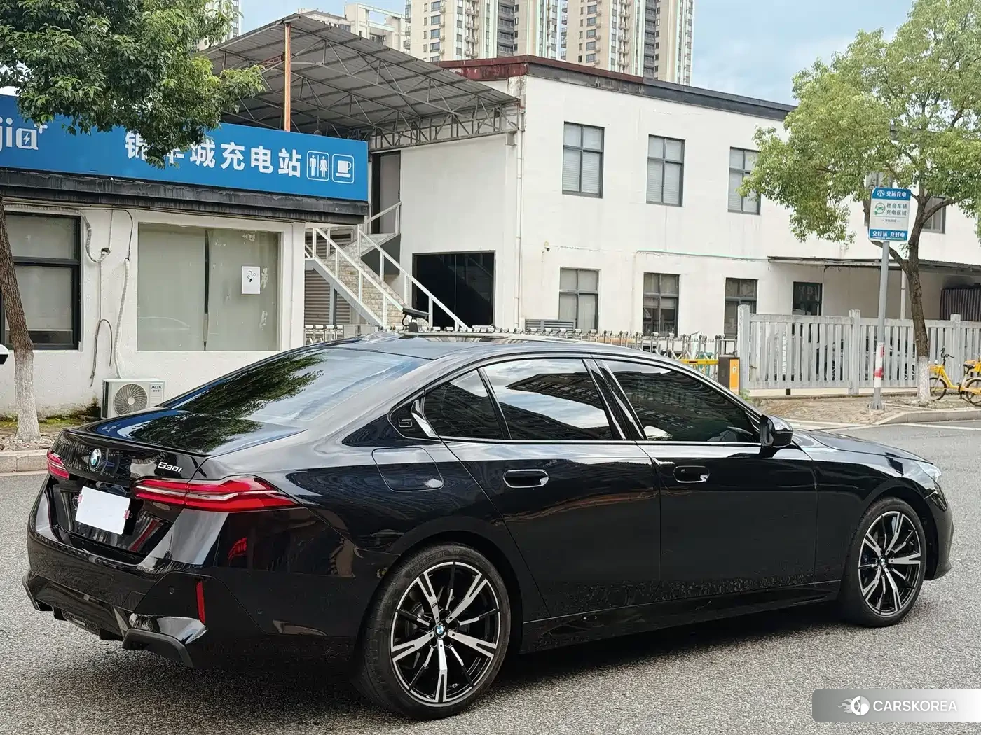 BMW 5 series id 4664608 из Китая 11
