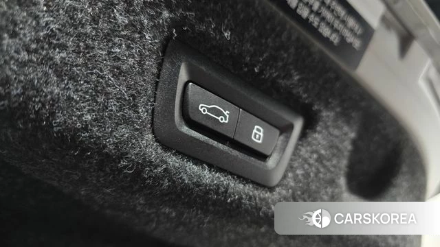 BMW 5 Series (G60) id 3952552 из Кореи 11