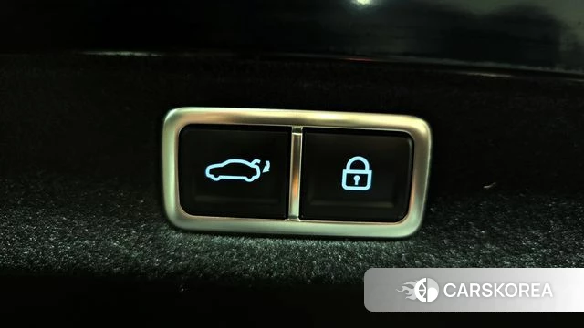 Hyundai Grandeur (GN7) id 3939853 из Кореи 11