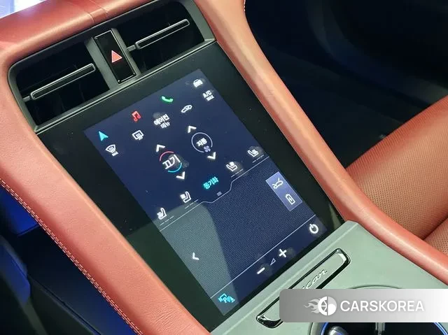 Porsche Taycan id 3739779 из Кореи 11