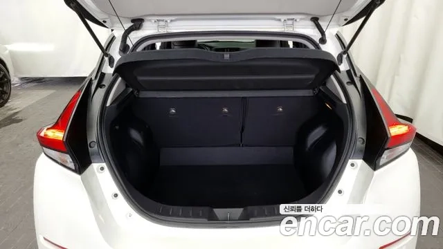 Nissan Leaf (ZE1) id 2945860 из Кореи 11