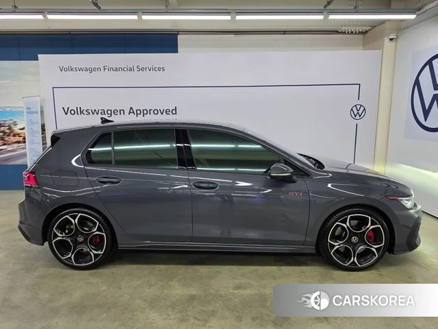 Volkswagen Golf 8th Generation id 4833938 из Кореи 11