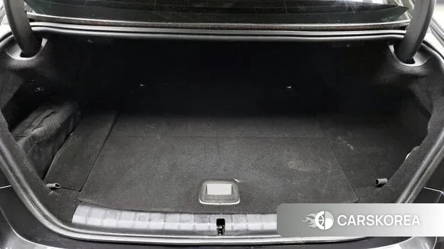 BMW 5 Series (G30) id 3601484 из Кореи 11