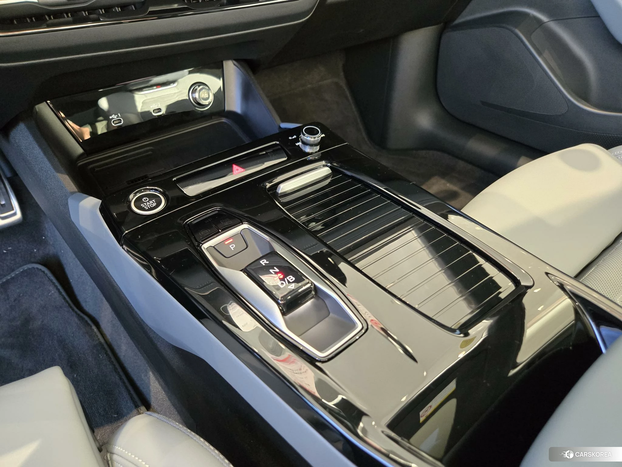 Audi A6L e-tron id 4485590 из Китая 11