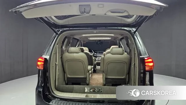 Kia The New Carnival id 3000524 из Кореи 11