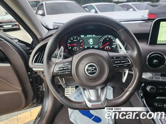 Kia Stinger id 2727365 из Кореи 11