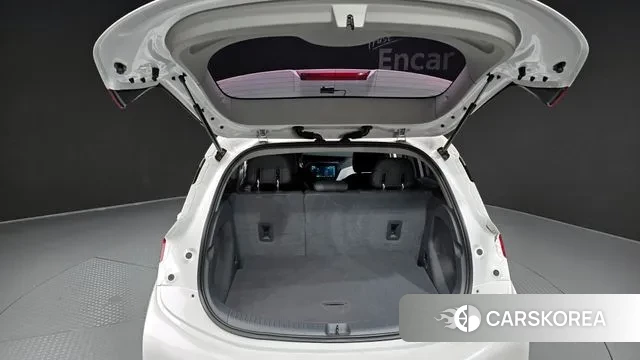 Chevrolet (GM Daewoo) Bolt EV id 3018354 из Кореи 11