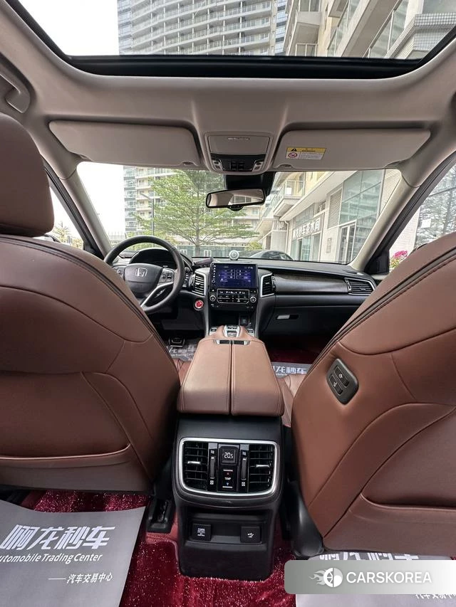 Honda Crown Road id 4358877 из Китая 11