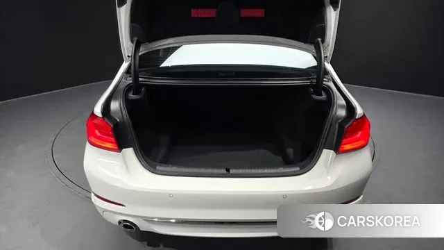 BMW 5 Series (G30) id 3470001 из Кореи 11