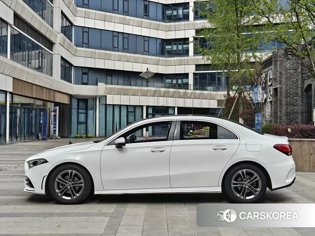 Mercedes-Benz Class A id 4216917 из Китая 11