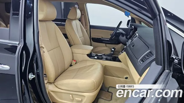 Kia The New Carnival id 2633604 из Кореи 11