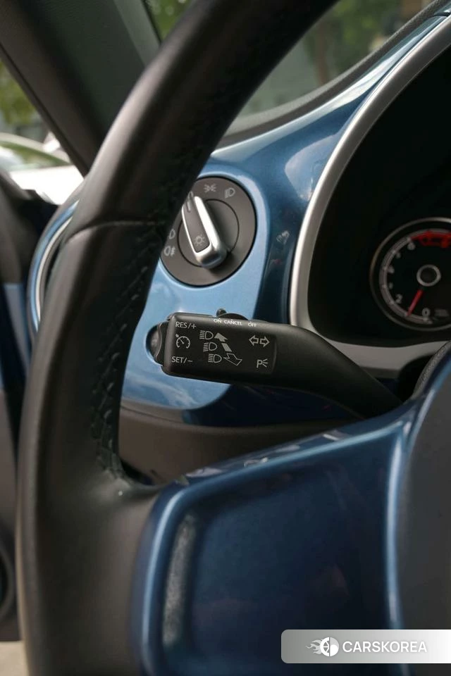 Volkswagen Beetle id 4239035 из Китая 11