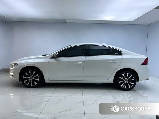 Volvo S60 id 4215594 из Китая 11