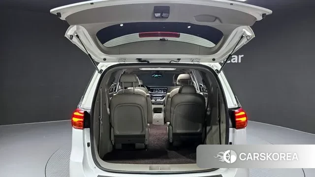 Kia The New Carnival id 3484522 из Кореи 11