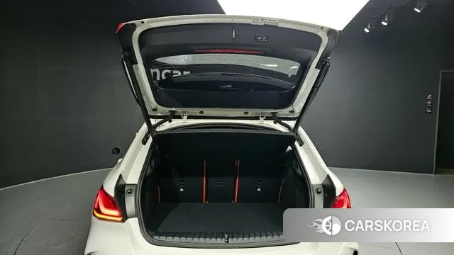 BMW 1 Series (F40) id 3012346 из Кореи 11