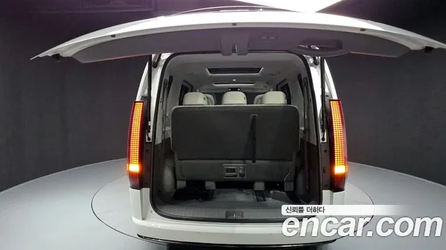 Hyundai Staria id 2949219 из Кореи 11