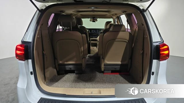 Kia The New Carnival id 4587007 из Кореи 11
