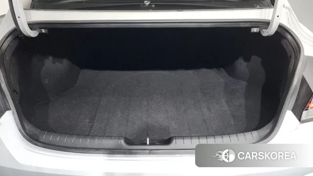 Hyundai Avante Hybrid (CN7) id 3384881 из Кореи 11