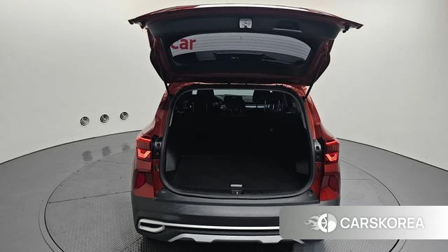 Kia Seltos id 4567463 из Кореи 11