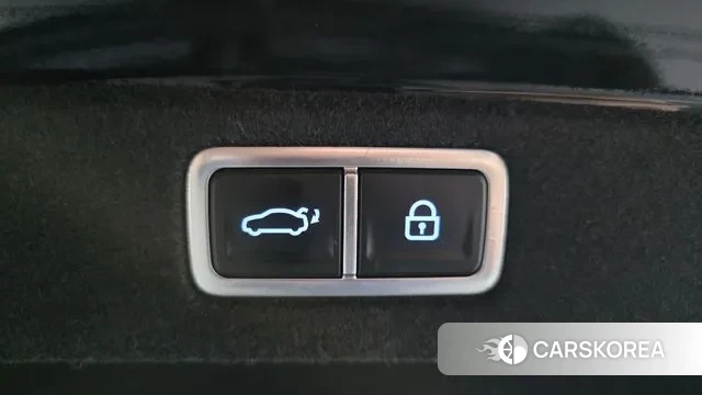 Hyundai Grandeur (GN7) id 3310895 из Кореи 11