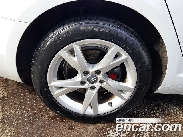 Audi A4 (B9) id 2908121 из Кореи 11