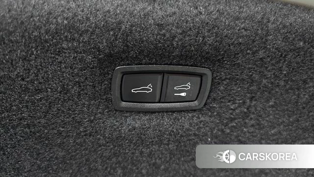 Porsche Taycan id 4507591 из Кореи 11